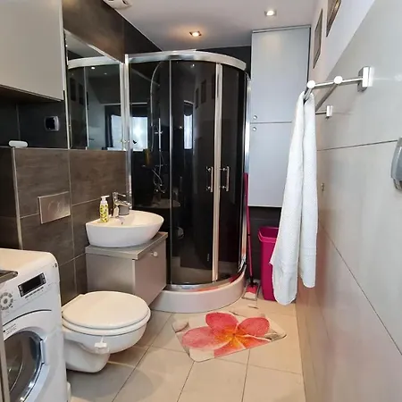 Apartament Z Widokiem Na Las *