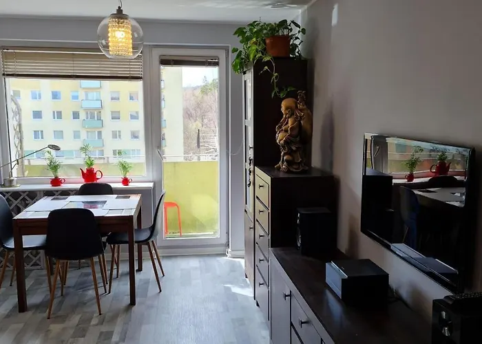 Lägenhet Apartament Z Widokiem Na Las Sopot